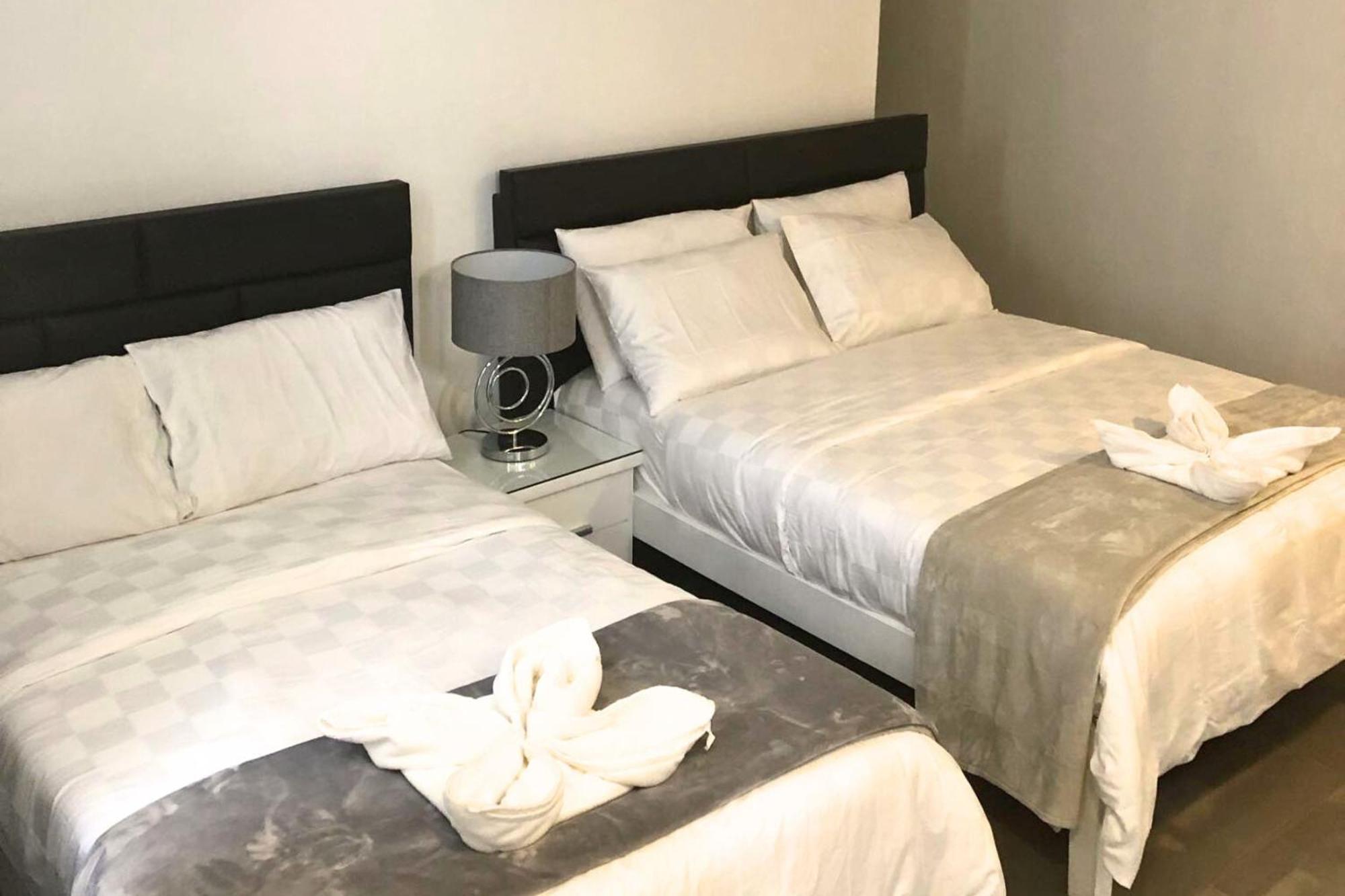 Tely'S Bed & Breakfast Iloilo Powered By Cocotel 외부 사진