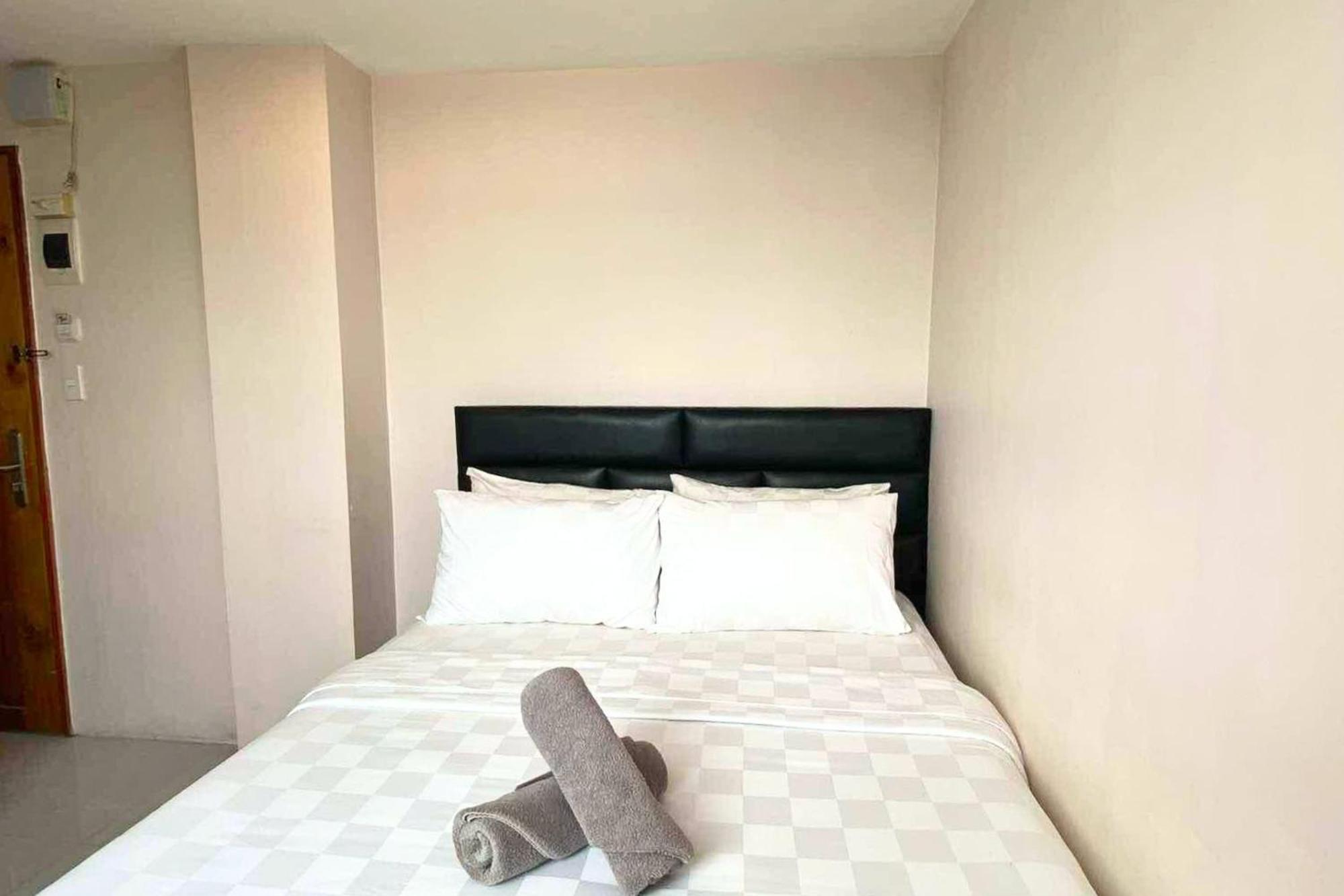 Tely'S Bed & Breakfast Iloilo Powered By Cocotel 외부 사진