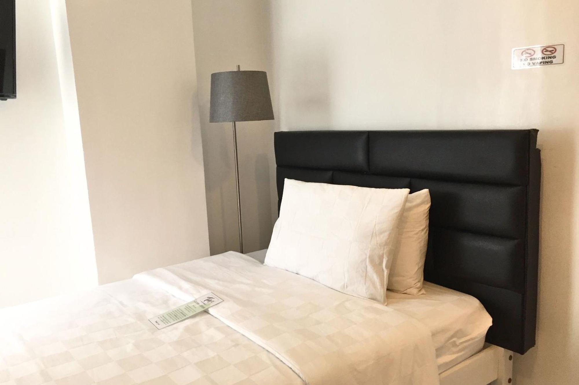 Tely'S Bed & Breakfast Iloilo Powered By Cocotel 외부 사진